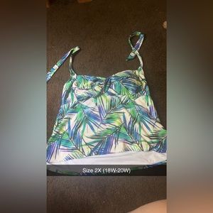Women’s swim top tankini